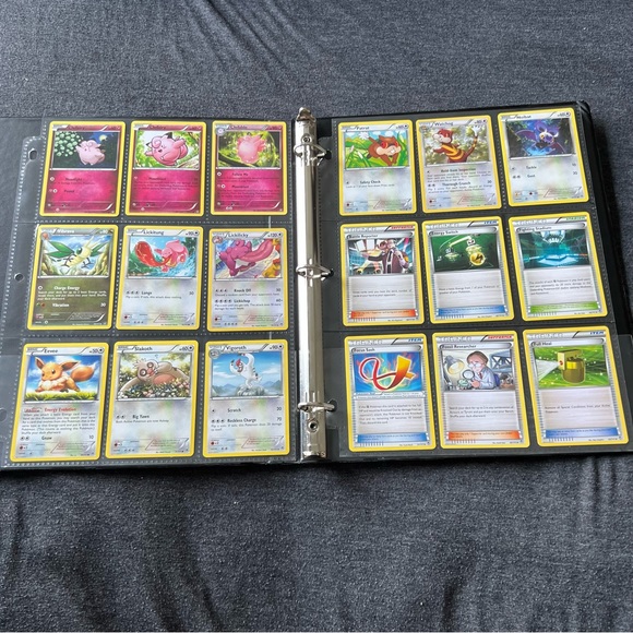 62 Furious Fists Pokémon Cards No Doubles Bundle - Picture 5 of 8